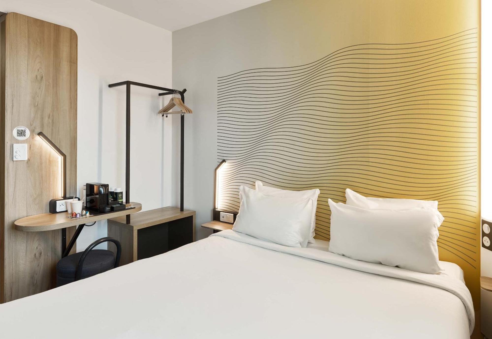 B&B Hotel Paris Gennevilliers Asnieres Buitenkant foto